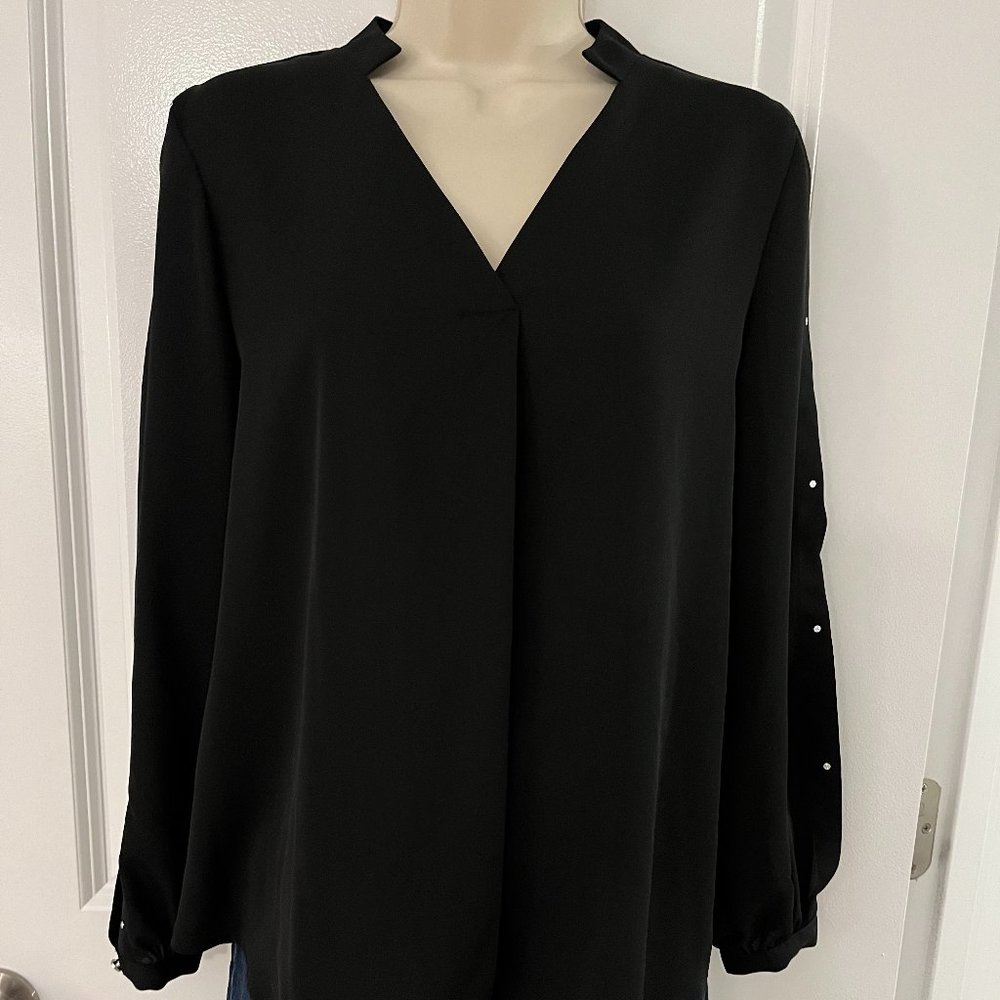 Jennifer Lopez Black Blouse, long sleeves
